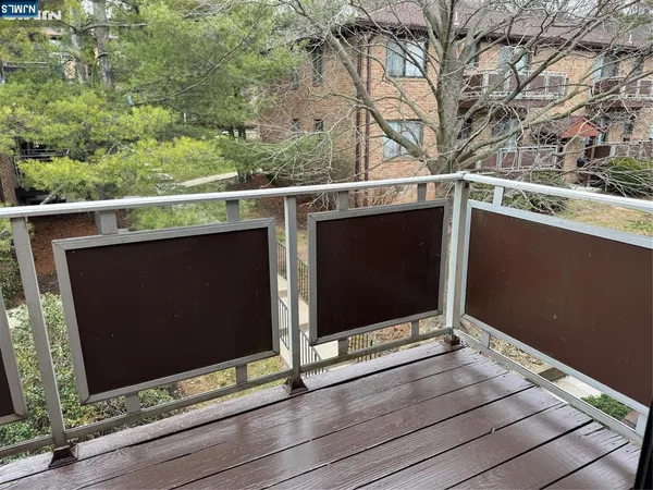 $2,650 | 101 Bellgrove Drive, Unit 1B, Mahwah, NJ 07430