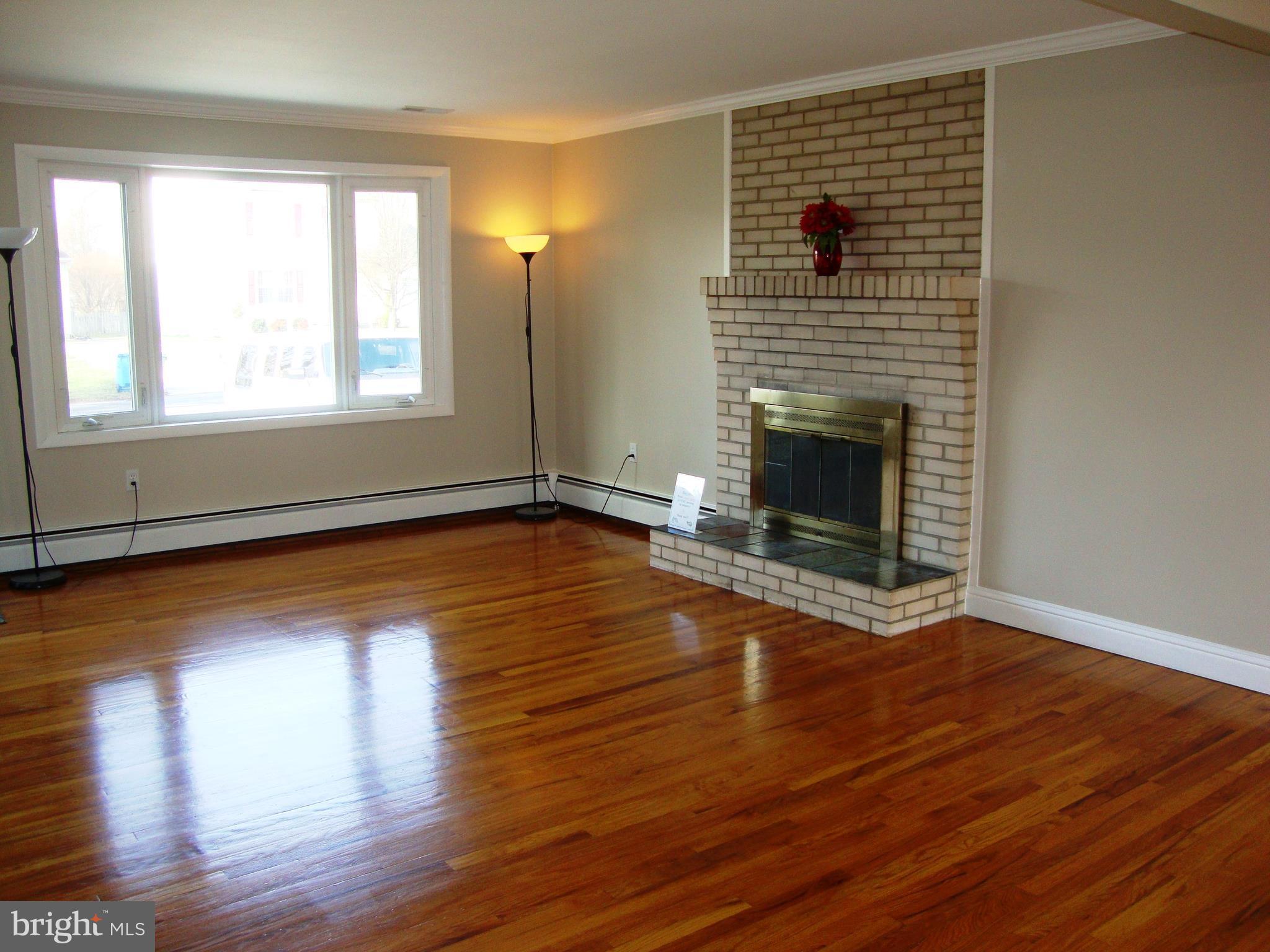 3803 Longley Road Abingdon, MD 21009 - Photo 12 of 30 Living Room with Bay Window