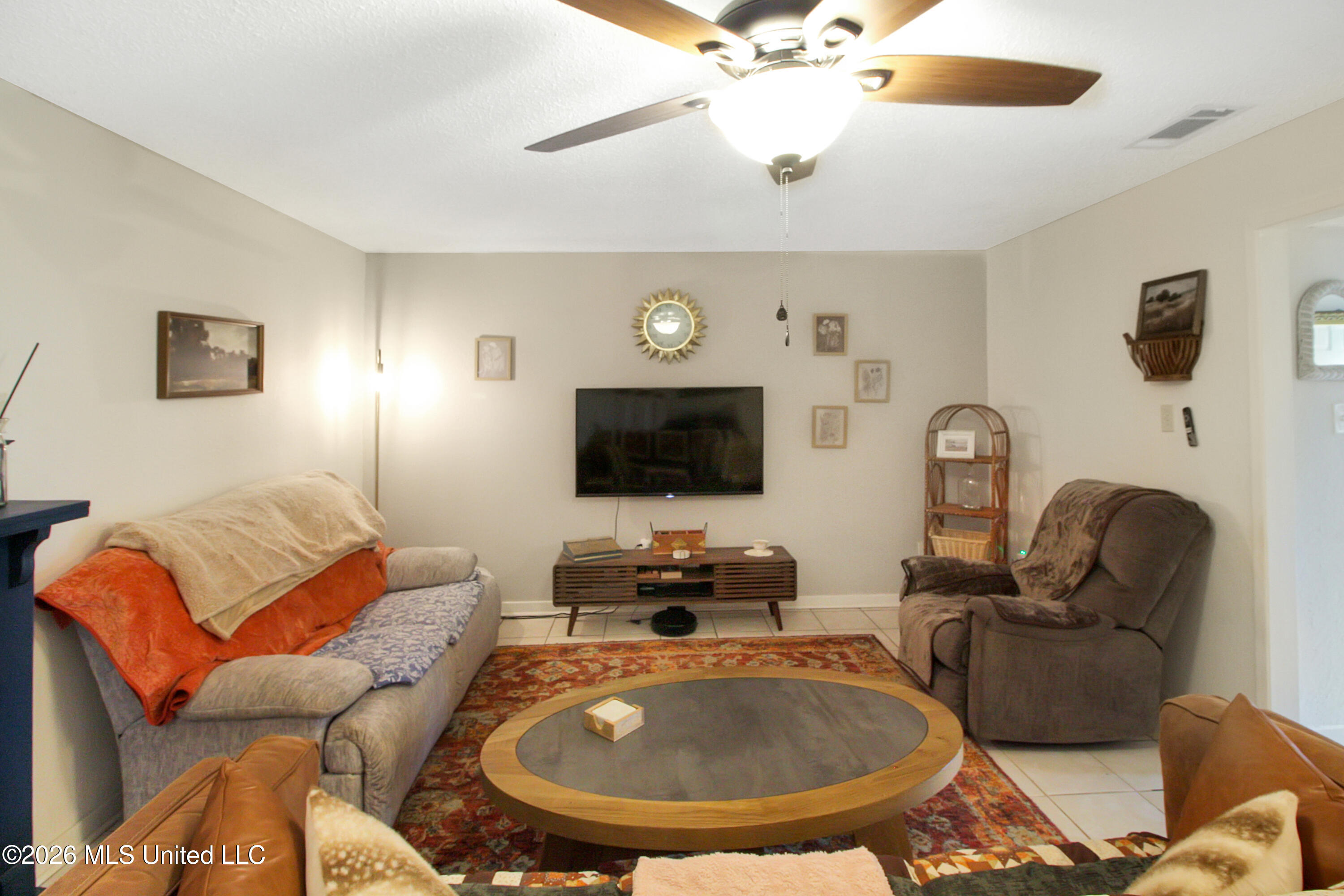 1255 East County Line Road, Unit L8 Jackson, MS 39211 - Photo 9 of 34 IMG_1213