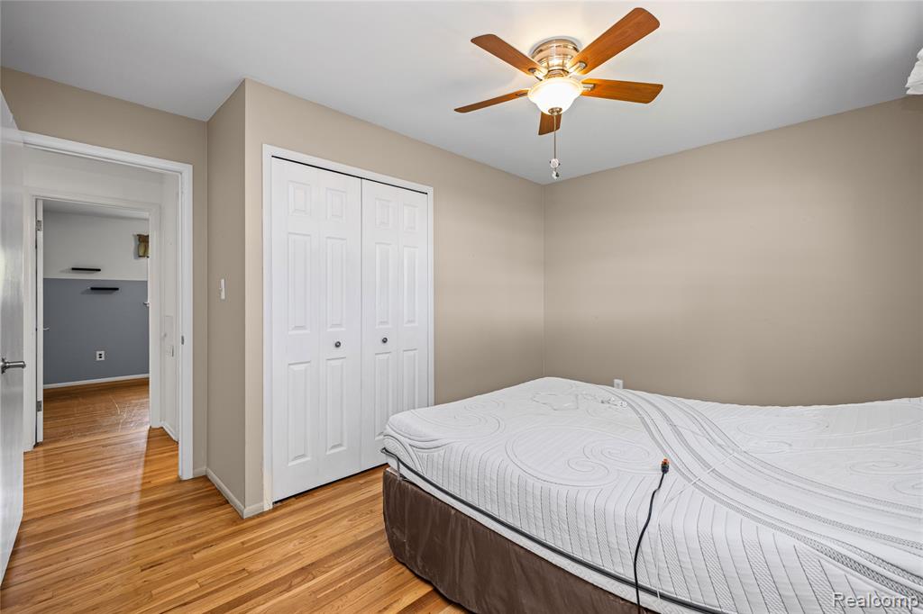 14743 Newburgh Road Livonia, MI 48154 - Photo 20 of 48