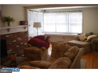 132 Partree Road Cherry Hill, NJ 08003 - Photo 11 of 12 Family Room
