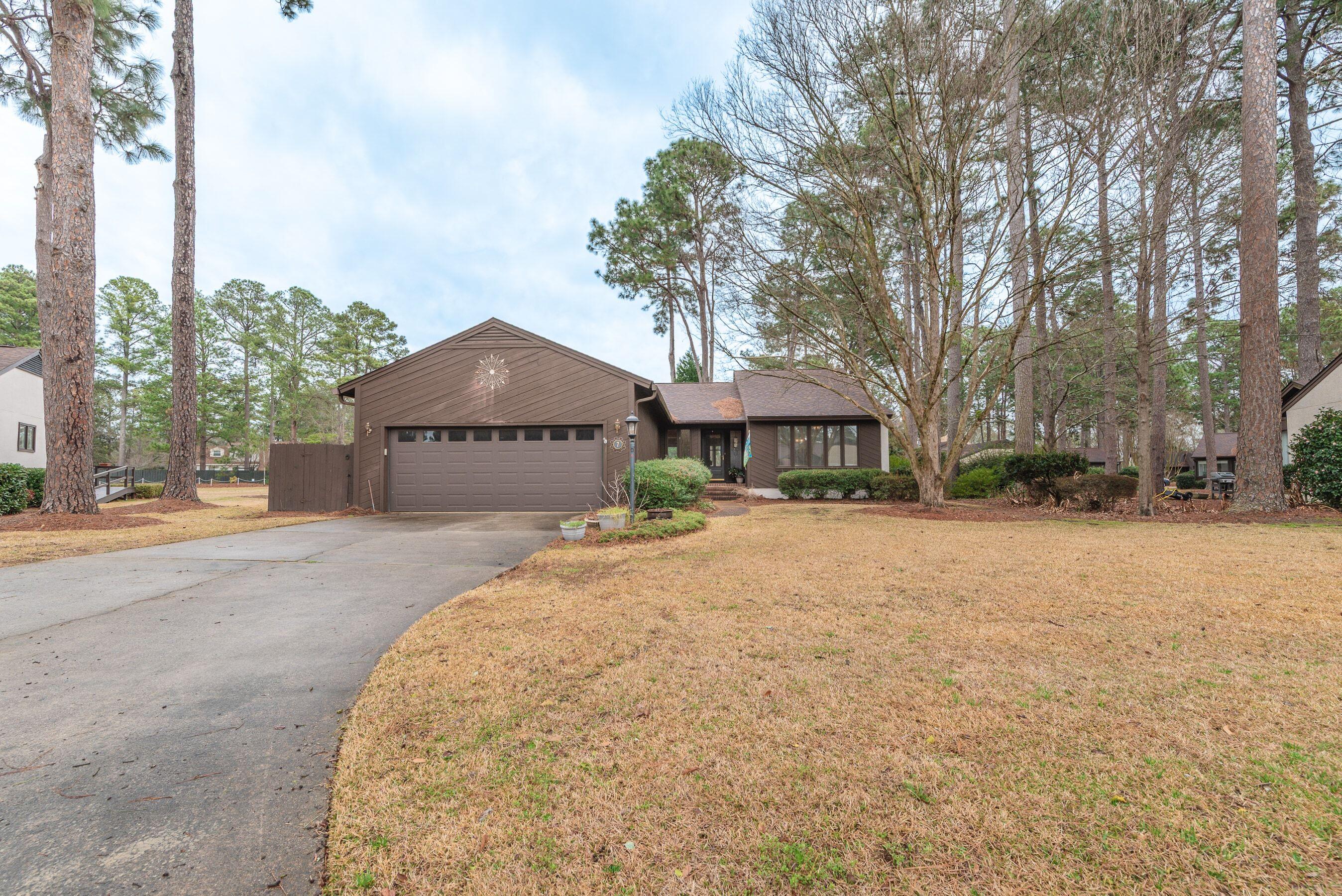 7 Perth Court North Aiken, SC 29803 - Photo 1 of 38