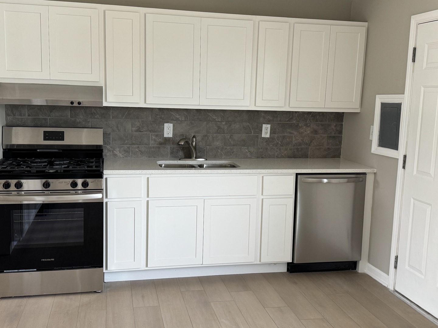 422 Haller Avenue Romeoville, IL 60446 - Photo 20 of 39 Gallery Image 20