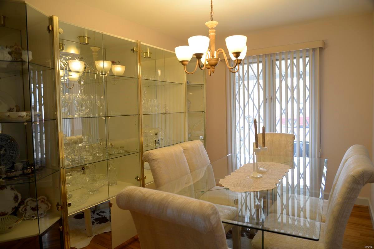 10164 Baptist Church Road St. Louis, MO 63123 - Photo 4 of 39 Gallery Image 4