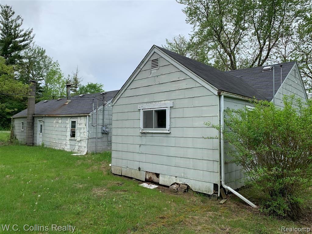 325 South Allen Road St. Clair, MI 48079 - Photo 18 of 18 IMG_3483.JPG