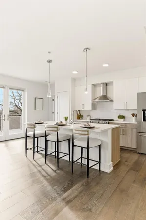 $3,750 | 775 Juniper Street Northeast, Unit 528, Atlanta, GA 30308