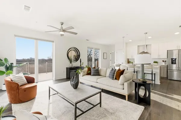 $3,750 | 775 Juniper Street Northeast, Unit 528, Atlanta, GA 30308