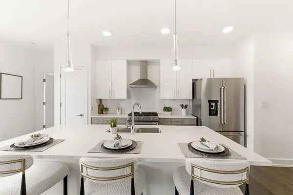 $3,750 | 775 Juniper Street Northeast, Unit 528, Atlanta, GA 30308