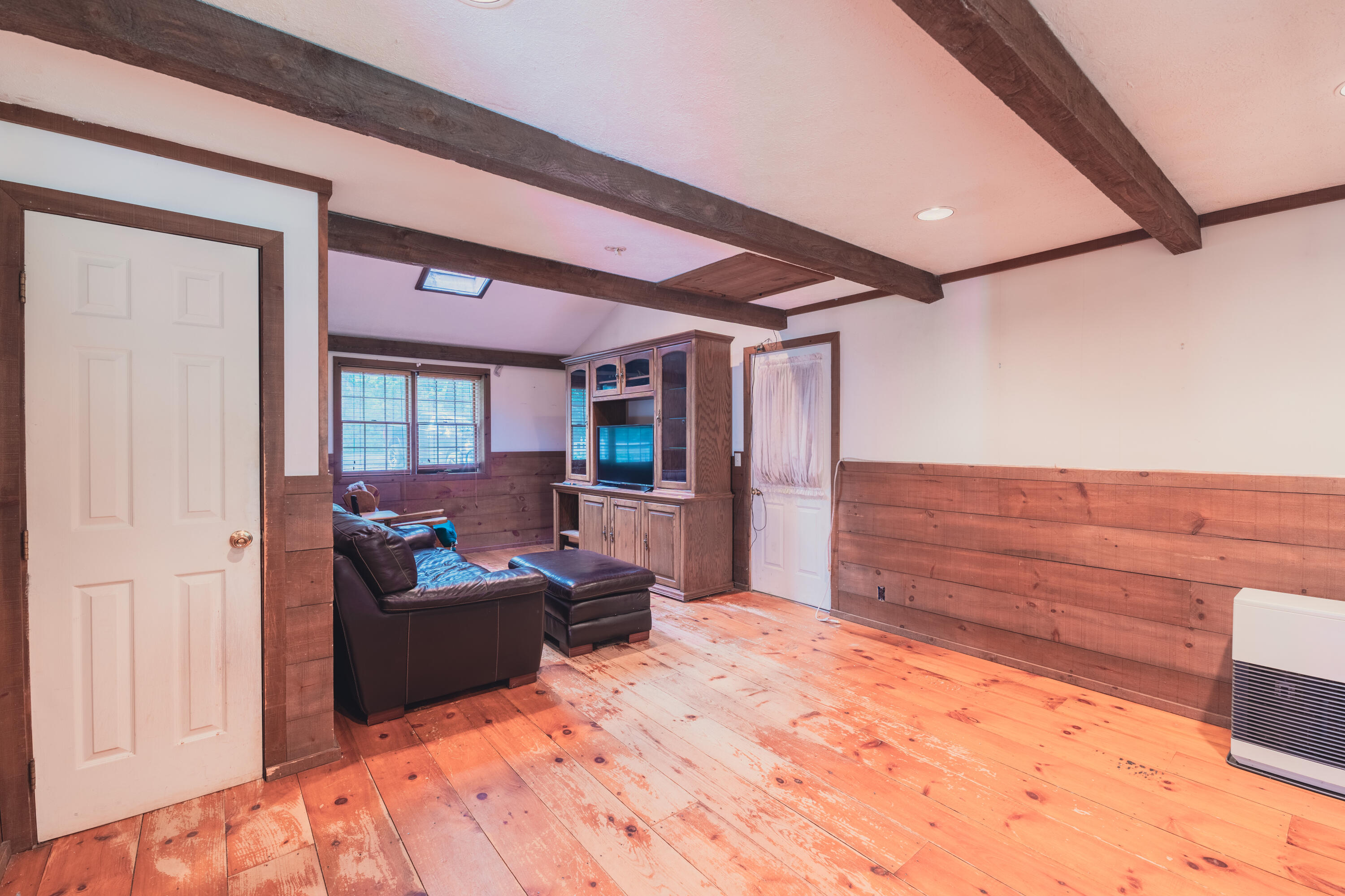 251 Mountain Road Arundel, ME 04046 - Photo 14 of 27 DSC03076-HDR