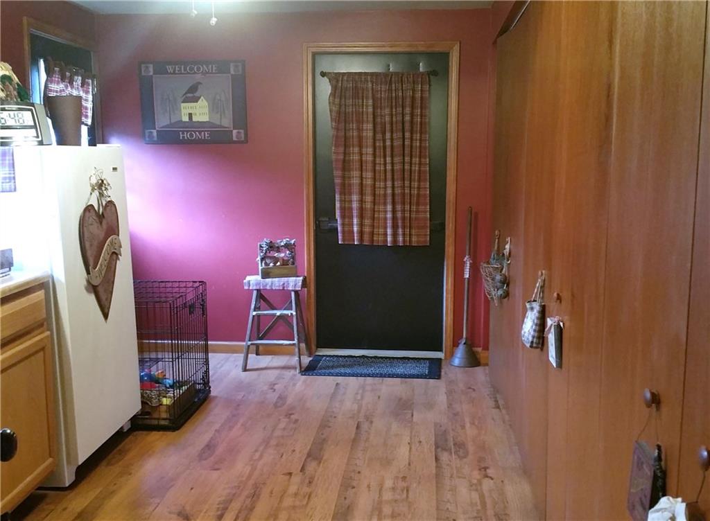 1223 Gorman Road Gipsy, PA 15741 - Photo 7 of 17