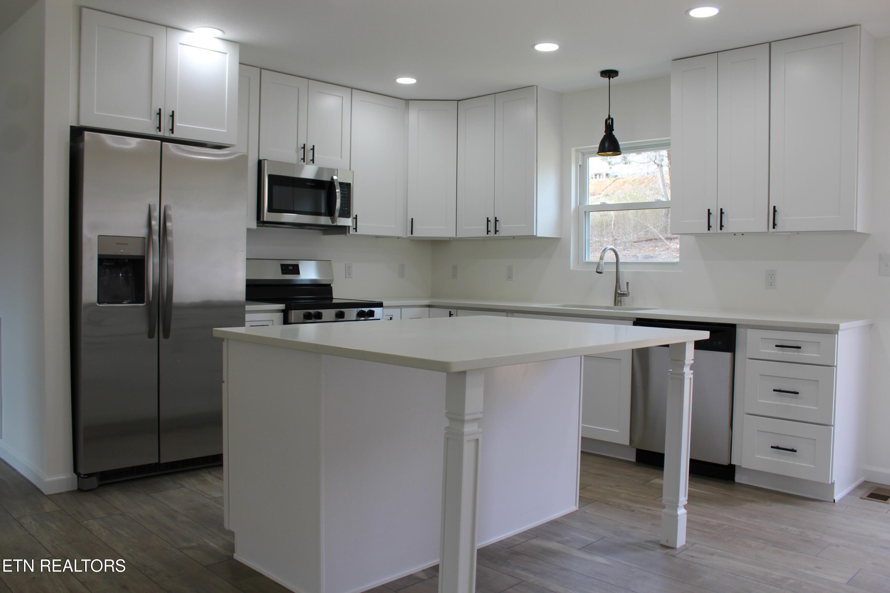 189 Old Sweetwater Road Sweetwater, TN 37874 - Photo 10 of 18 IMG_5044