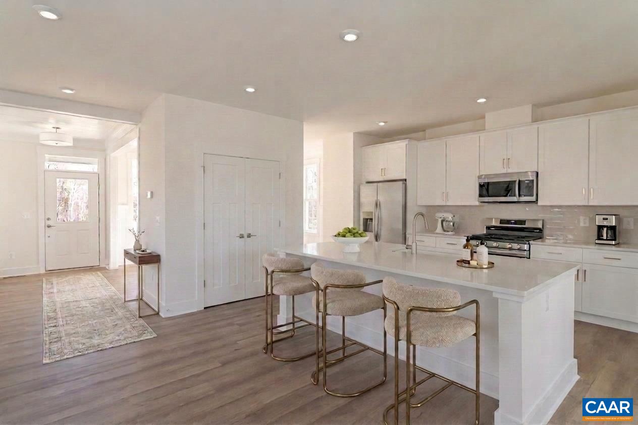 6366 Louisa Road Keswick, VA 22947 - Photo 2 of 18