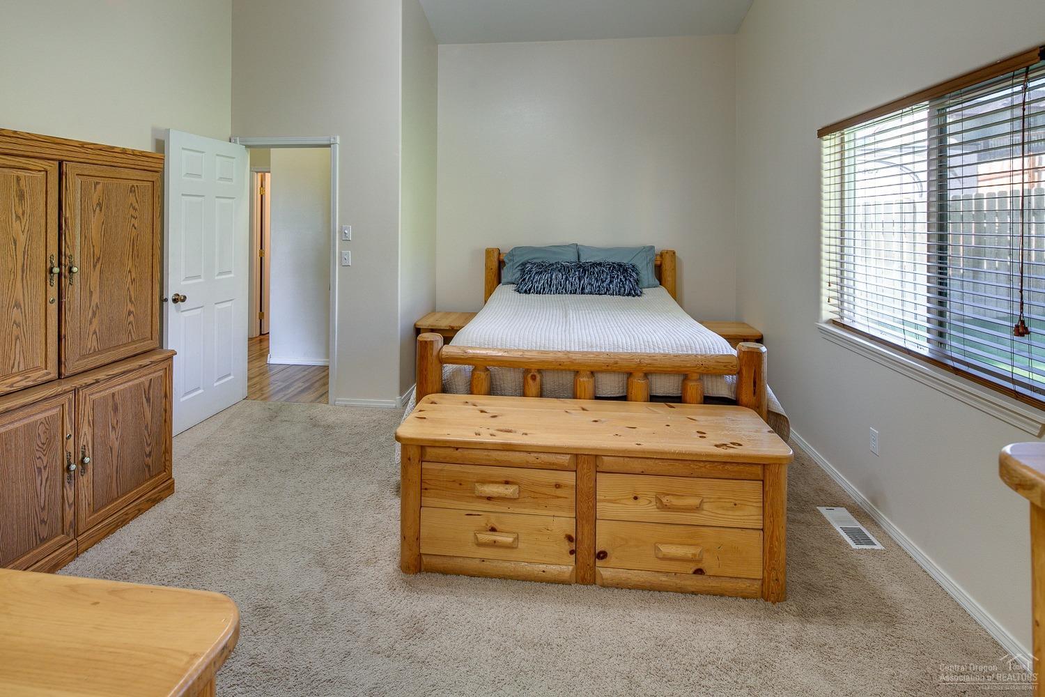 2467 Southwest 33rd Street Redmond, OR 97756 - Photo 11 of 24 Additional Photo