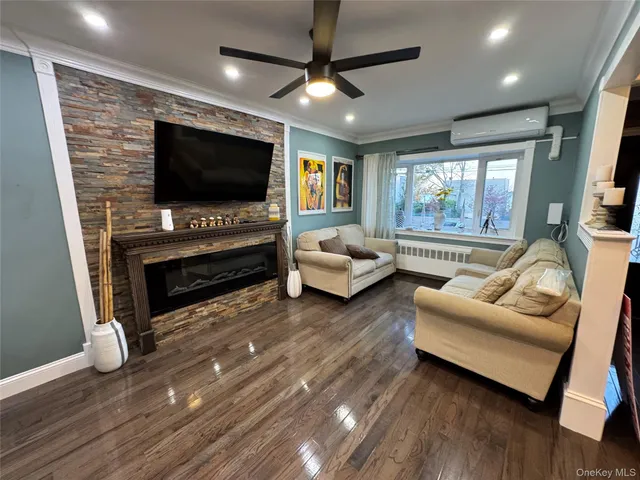 $4,000 | 753 Clarence Avenue | Throgs Neck