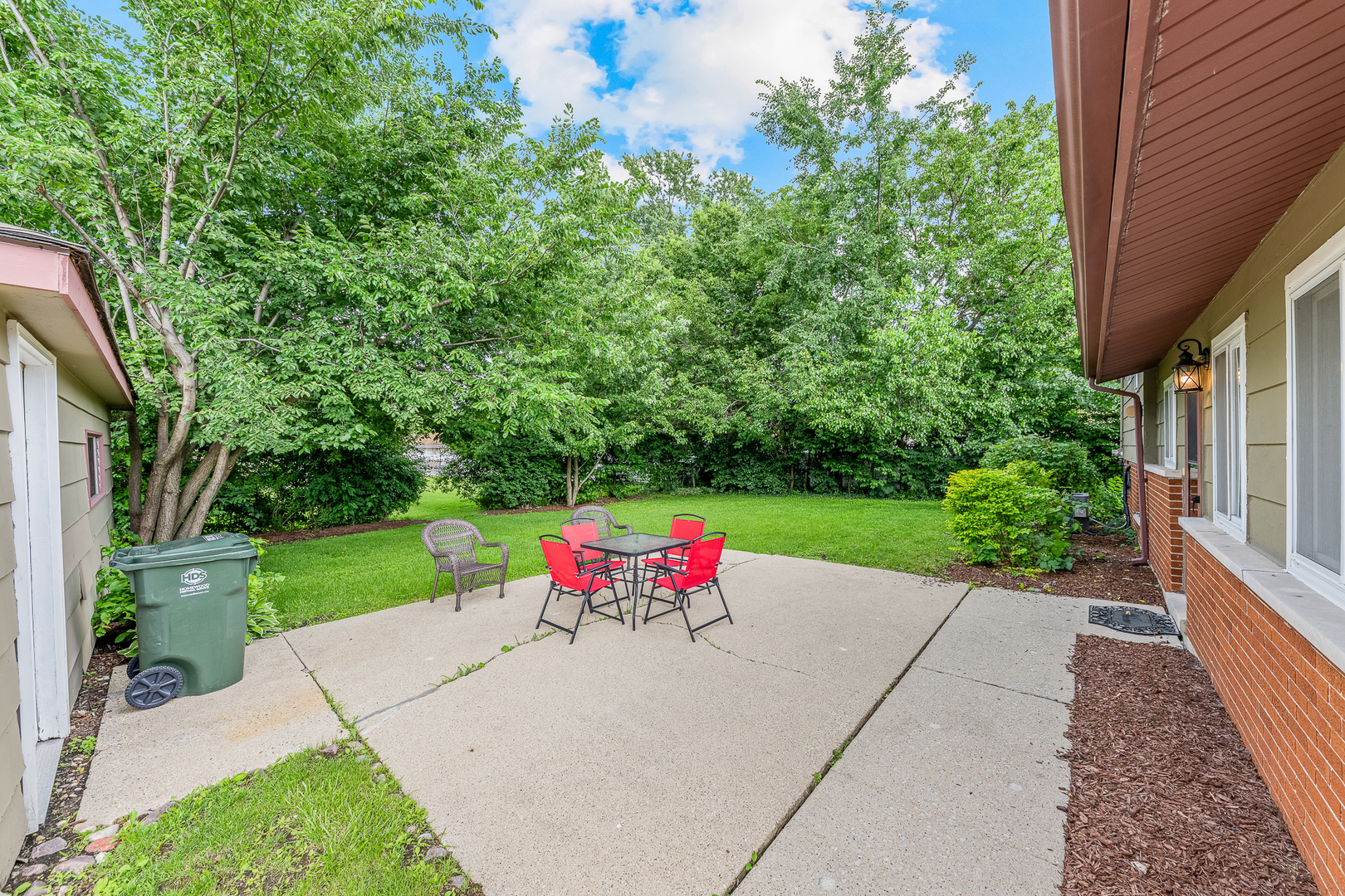 303 Springfield Street Park Forest, IL 60466 - Photo 15 of 16