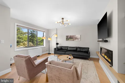 $995,000 | 2801 New Mexico Avenue Northwest, Unit 618, Washington, DC 20007