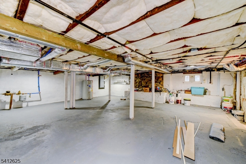 39 Old Road Ringwood, NJ 07456 - Photo 35 of 43 a view of a garage with furniture