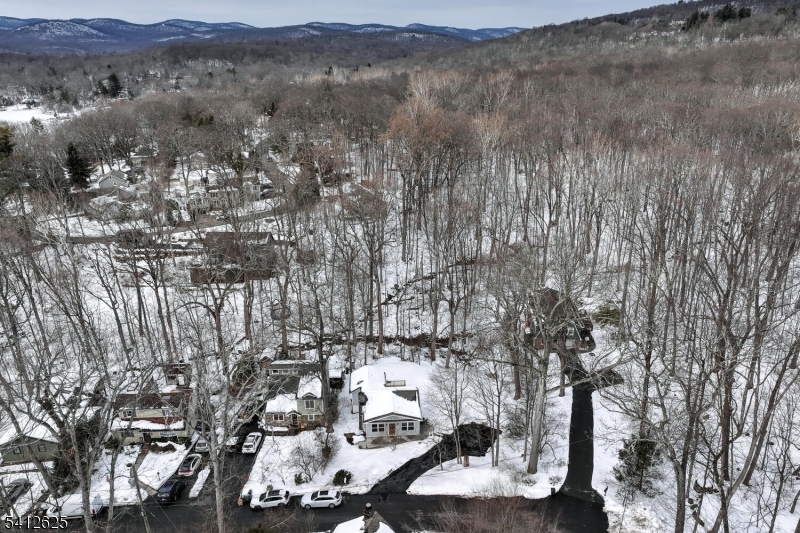 39 Old Road Ringwood, NJ 07456 - Photo 41 of 43