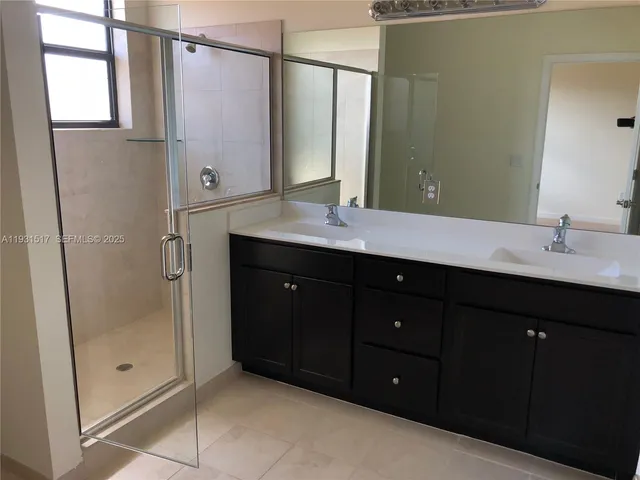a bathroom with a toilet