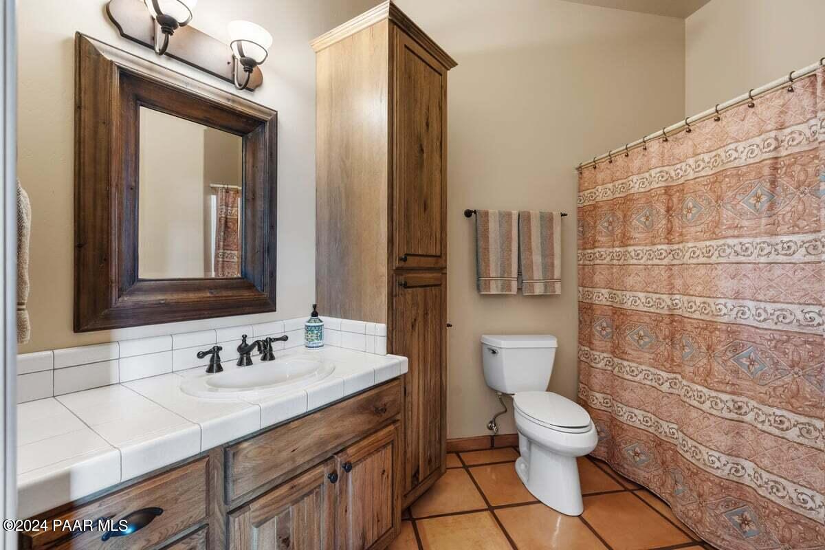 11345 Williamson Valley Ranch Road Prescott, AZ 86305 - Photo 23 of 43 Bathroom