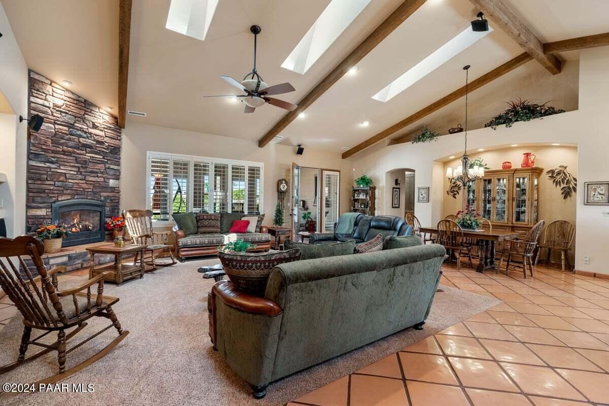 11345 Williamson Valley Ranch Road Prescott, AZ 86305 - Photo 8 of 43 Living Room