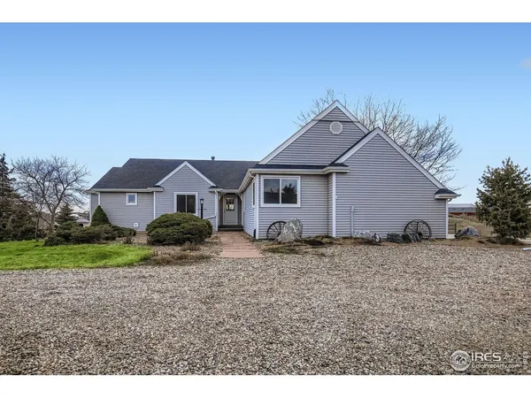 a house view with a outdoor space