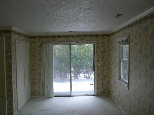 2460 Randall Road Fort Wayne, IN 46804 - Photo 8 of 14
