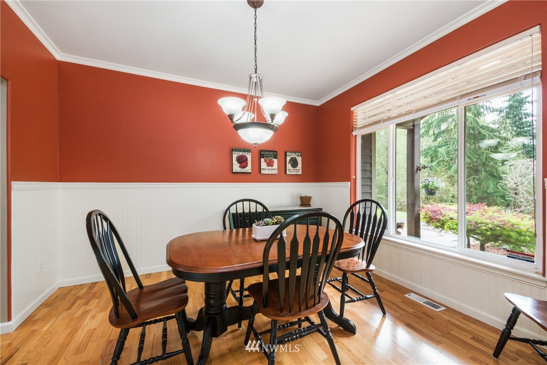 13838 Madrona Road Southwest Port Orchard, WA 98367 - Photo 11 of 25 Gallery Image 11