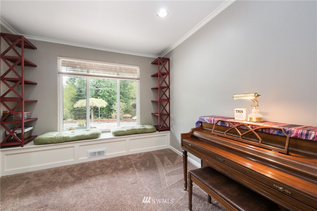 13838 Madrona Road Southwest Port Orchard, WA 98367 - Photo 12 of 25 Gallery Image 12
