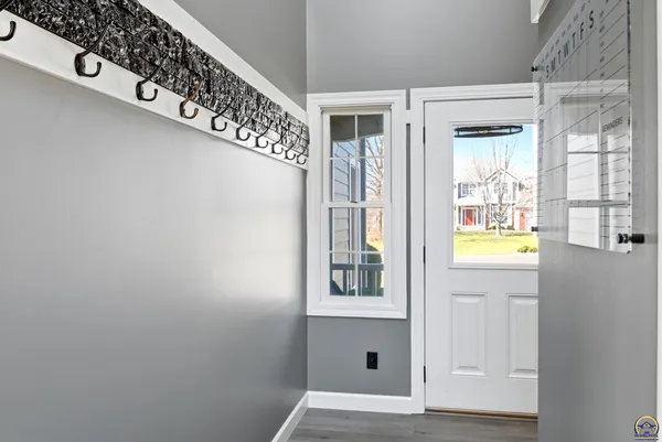 $615,000 | 6140 Southwest South Pointe Drive, Auburn, KS 66402