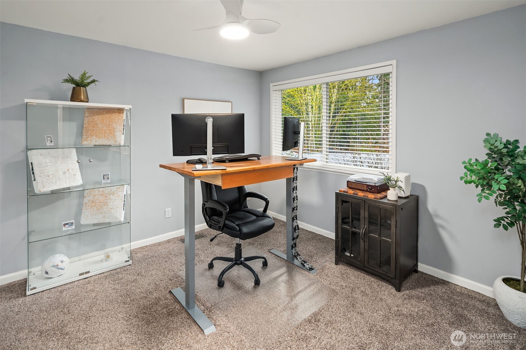14404 146th Place Southeast Renton, WA 98059 - Photo 18 of 40