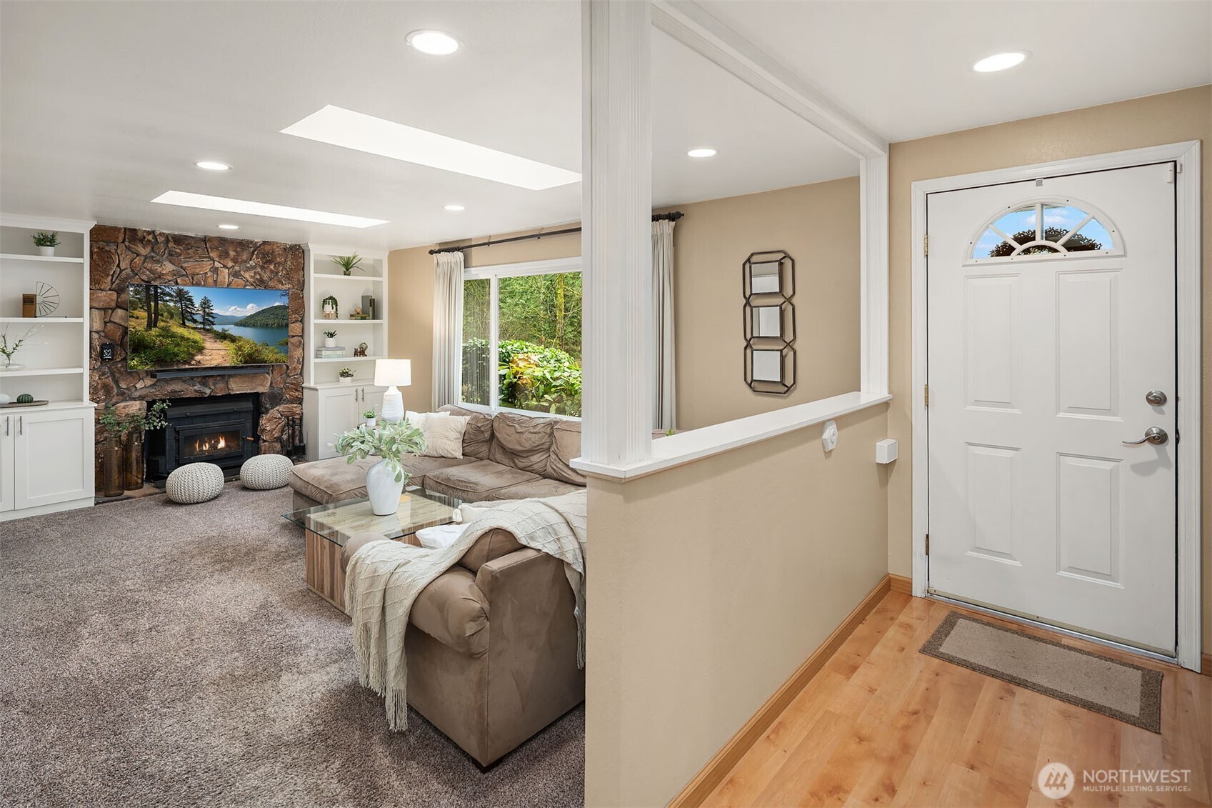 14404 146th Place Southeast Renton, WA 98059 - Photo 3 of 40