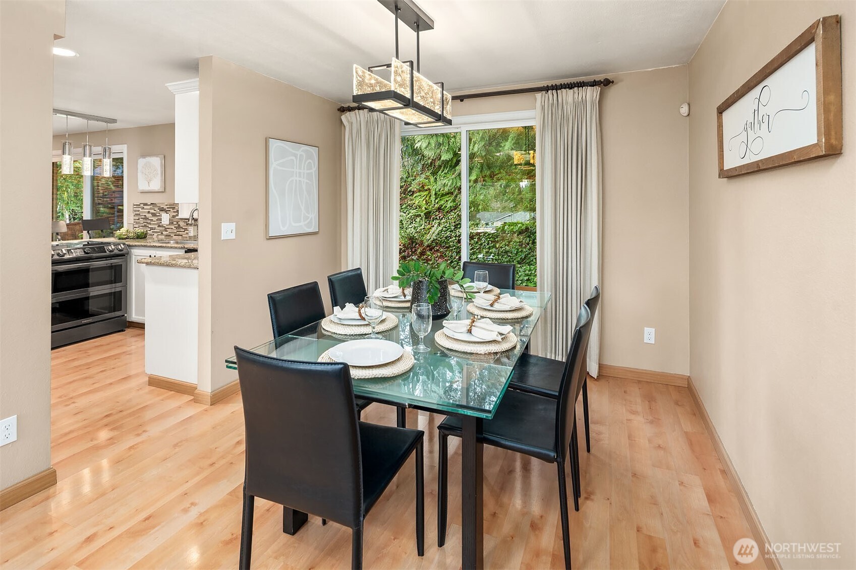 14404 146th Place Southeast Renton, WA 98059 - Photo 6 of 40