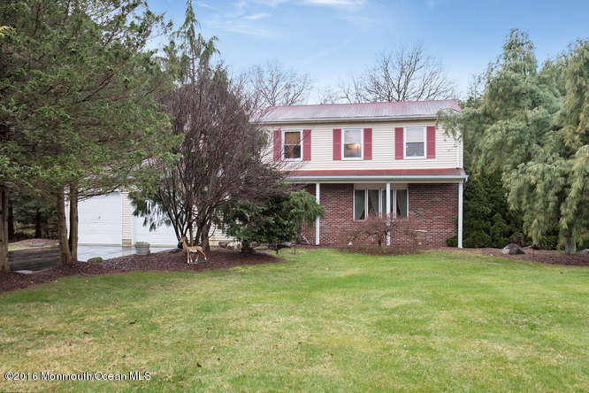 476 Diamond Road Jackson, NJ 08527 - Photo 1 of 37 front view of a house with a yard