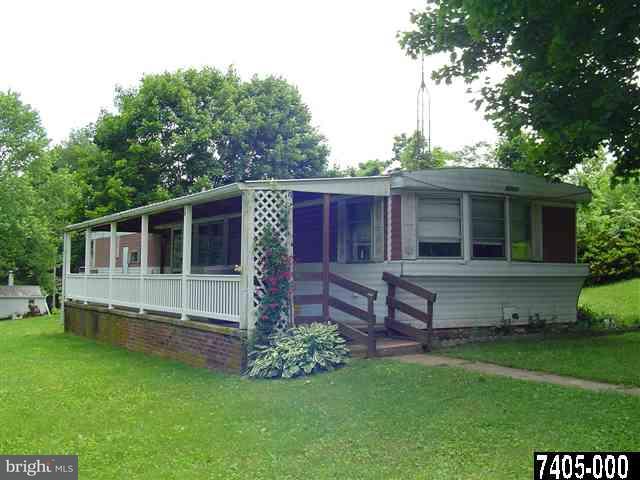 927 North Mcdermott Road Fawn Grove, PA 17321 - Photo 1 of 14 Gallery Image 1