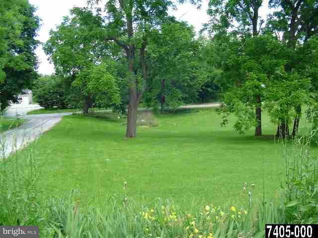 927 North Mcdermott Road Fawn Grove, PA 17321 - Photo 14 of 14 Gallery Image 14