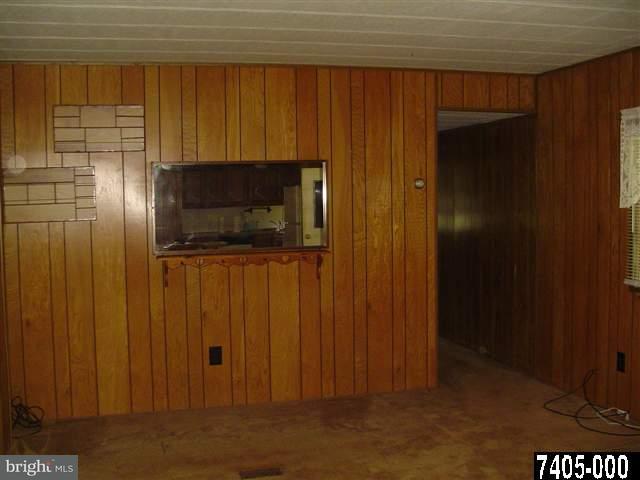 927 North Mcdermott Road Fawn Grove, PA 17321 - Photo 8 of 14 Gallery Image 8