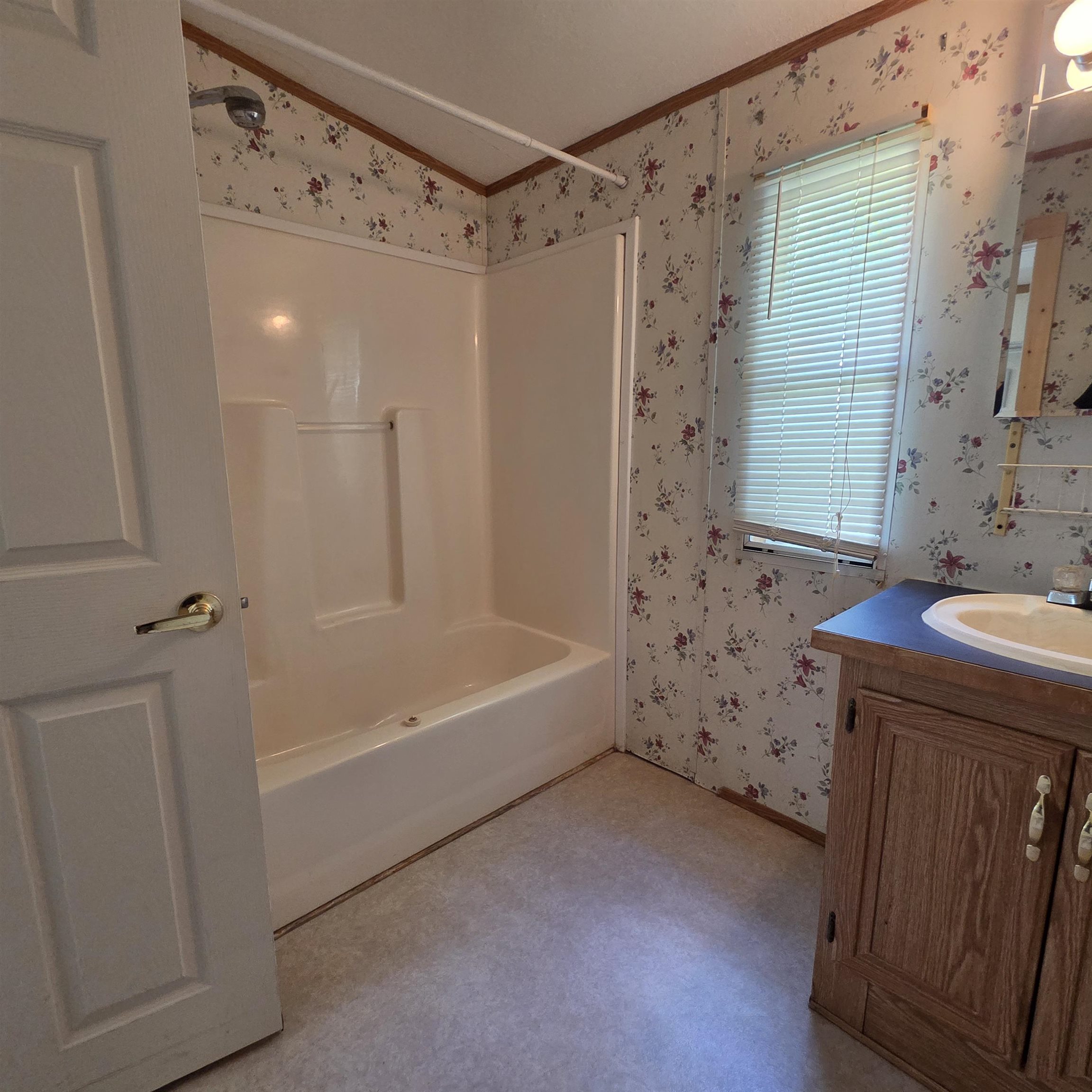 20 Jaffrey Road, Unit 14 Fitzwilliam, NH 03447 - Photo 3 of 22