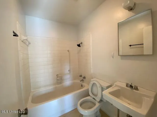 $1,500 | 441 McGuire Circle, Gulfport, MS 39507