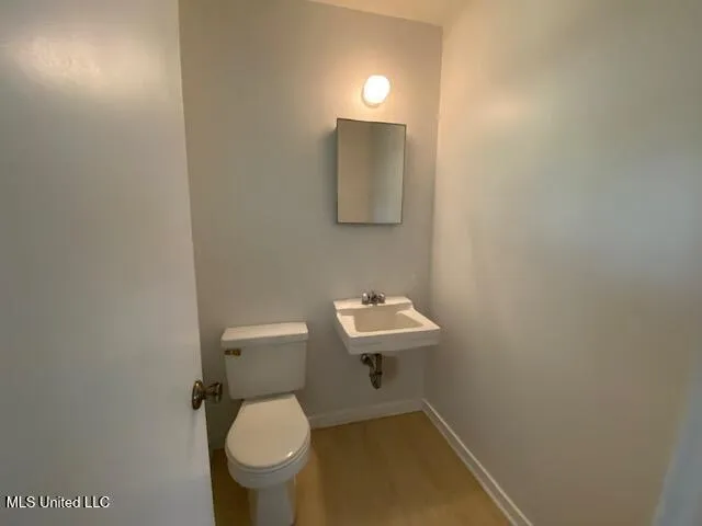 $1,500 | 441 McGuire Circle, Gulfport, MS 39507