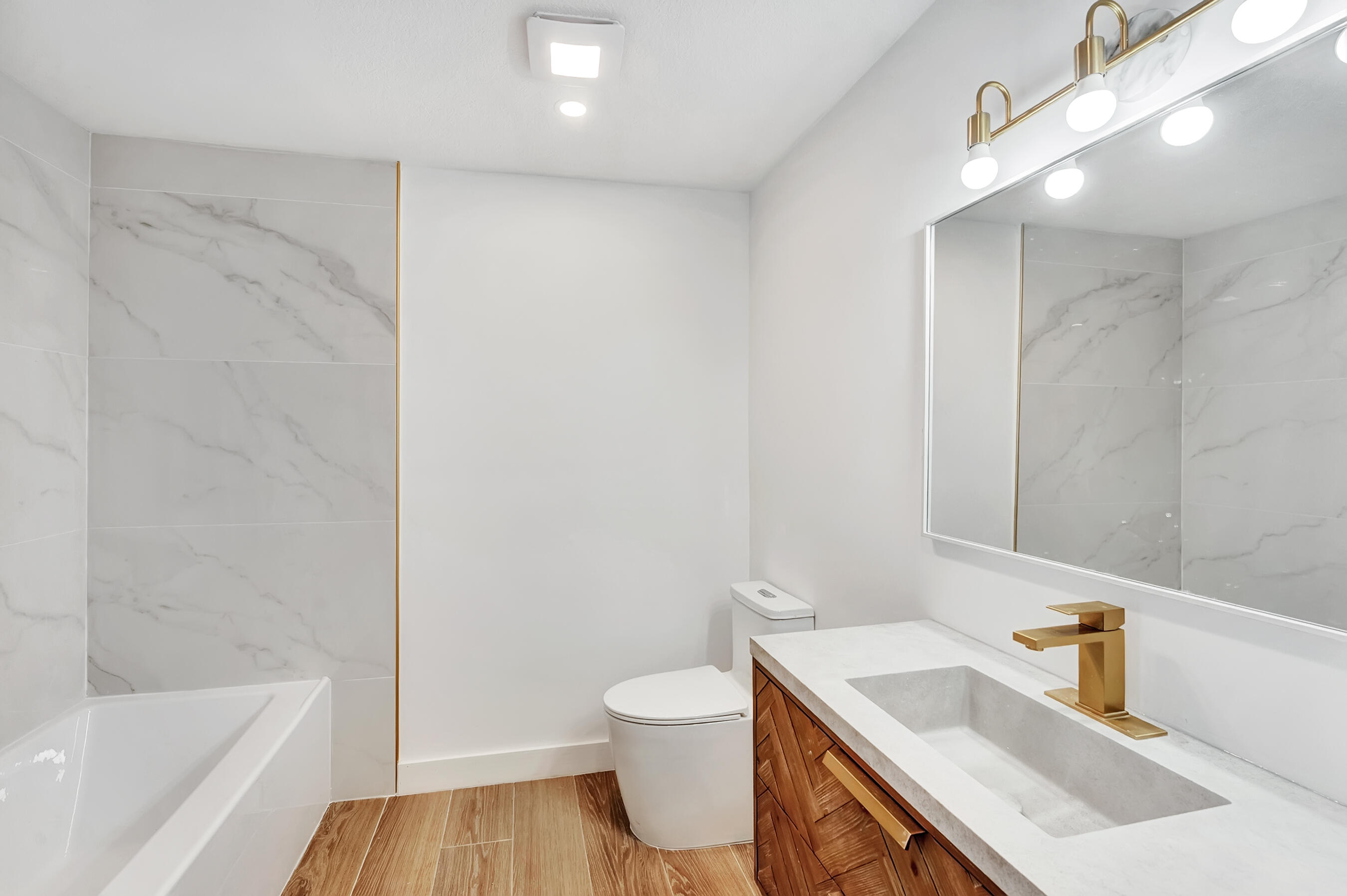 4535 Palm Ridge Boulevard Delray Beach, FL 33445 - Photo 18 of 31 DSC07263