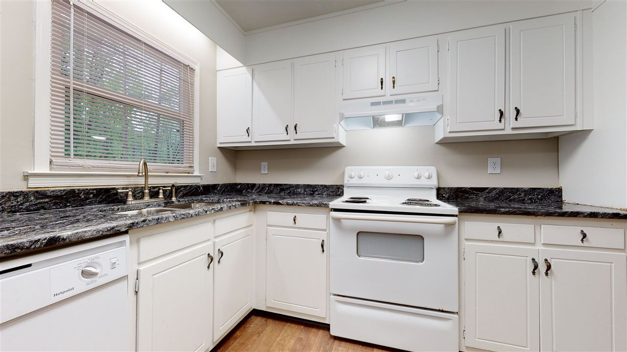 1109 Whippoorwill Lane Raleigh, NC 27609 - Photo 9 of 30 Photo 9