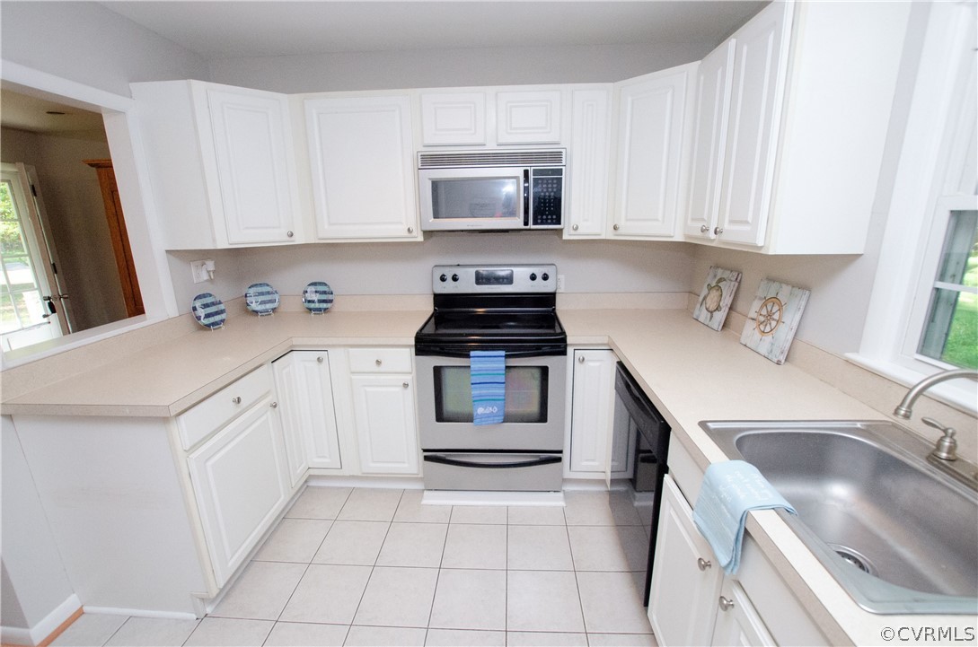 690 Coachpoint Road Hartfield, VA 23071 - Photo 7 of 21 Gallery Image 7