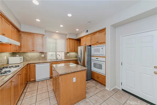 $1,640,000 | 67 Canopy, Irvine, CA 92603