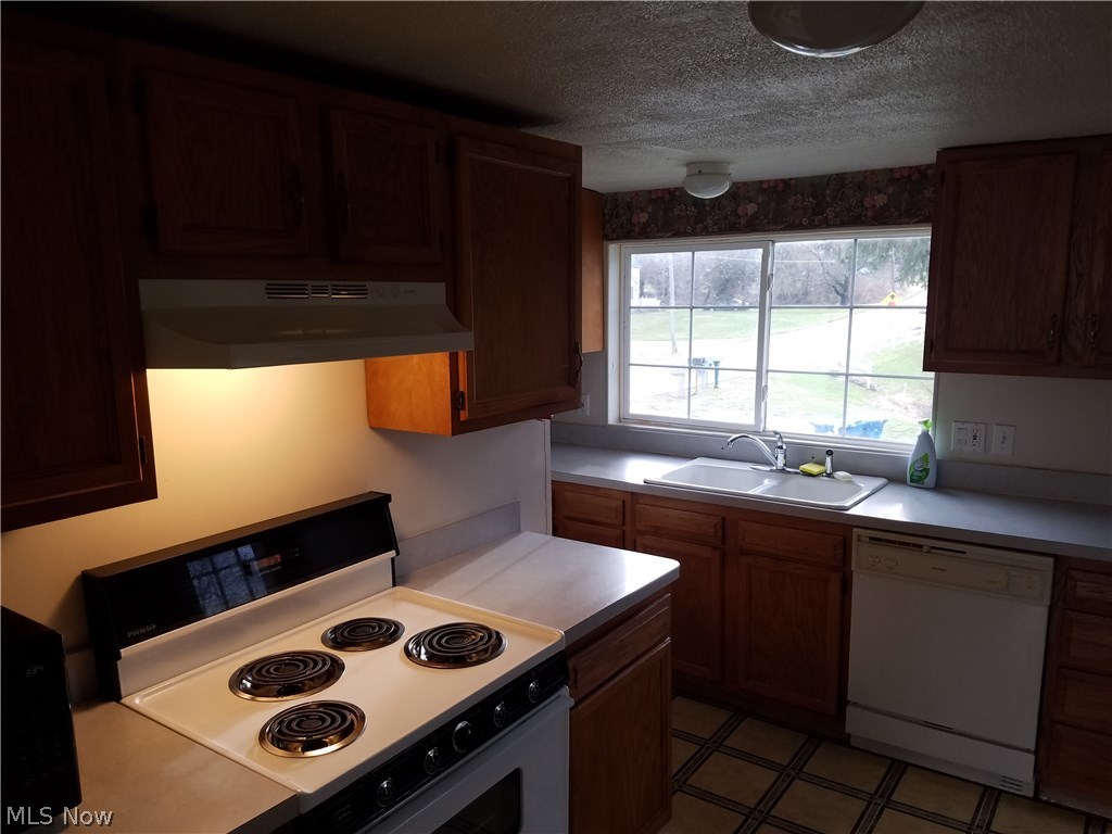 2300 Jacoby Road Akron, OH 44321 - Photo 17 of 25