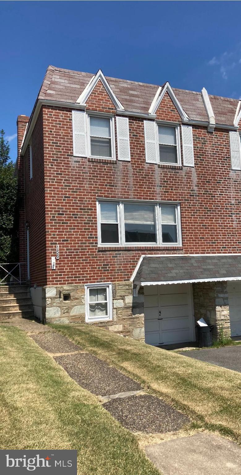 156 Hickory Hill Road Philadelphia, PA 19154 - Photo 1 of 26