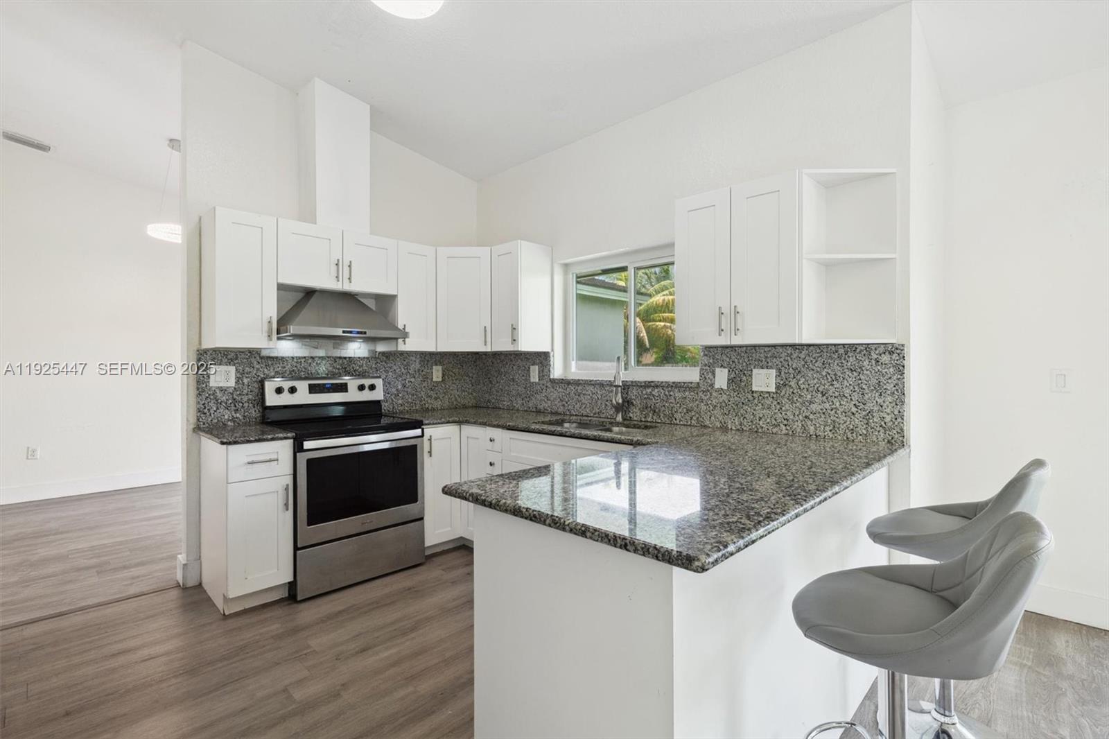 13225 Southwest 218th Terrace Miami, FL 33170 - Photo 10 of 45