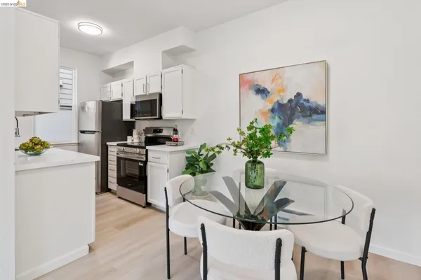 $328,000 | 79 Lakeshore Court, Richmond, CA 94804
