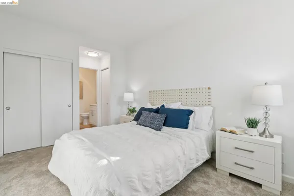 $328,000 | 79 Lakeshore Court, Richmond, CA 94804