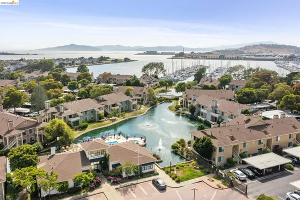 $328,000 | 79 Lakeshore Court, Richmond, CA 94804